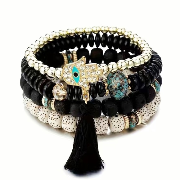 NWOT bracelet set - Picture 1 of 1